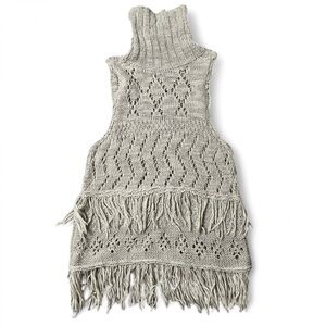 Lo Posh Sleeveless Turtleneck Sweater, Size S